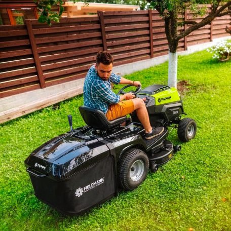 Fieldmann FZTR 9840-B Fűnyíró traktor
