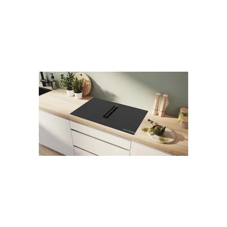 Bosch PVQ811H26E Serie 6, Indukciós főzőlap, beépített elszívóval, 80 cm, munkapultra építhető keret nélkül